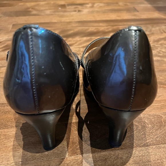 Sofft Bronze Toe Peep Patent Leather Heels - Picture 7 of 9